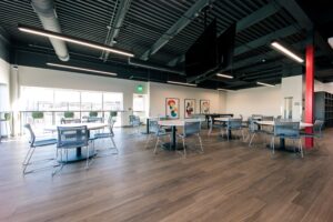 Comparing Pros And Cons Of Building New Vs. Renovating For Commercial Builds